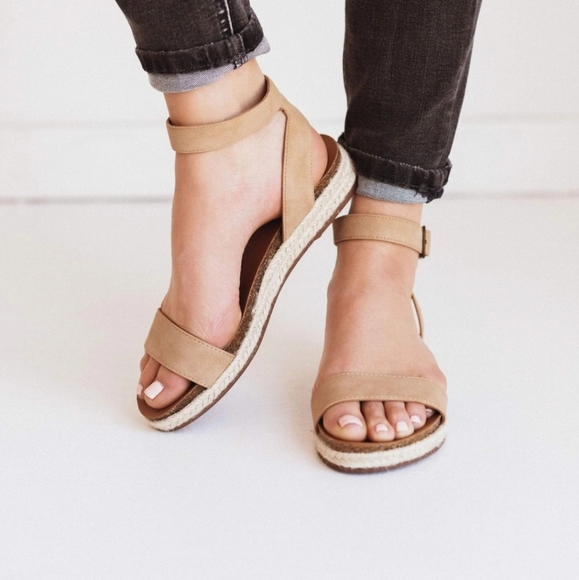 Shoes...Tacoma Espadrille Sandals -Natural 6.5 - Picture 5 of 6